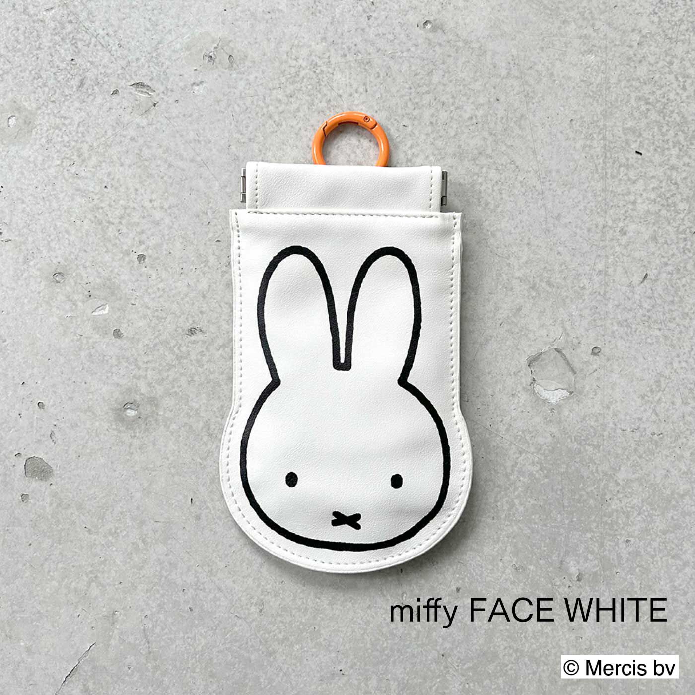 FELISSIMO PARTNERS|Dick Bruna　ポケットみたいなポーチPOYダイカット