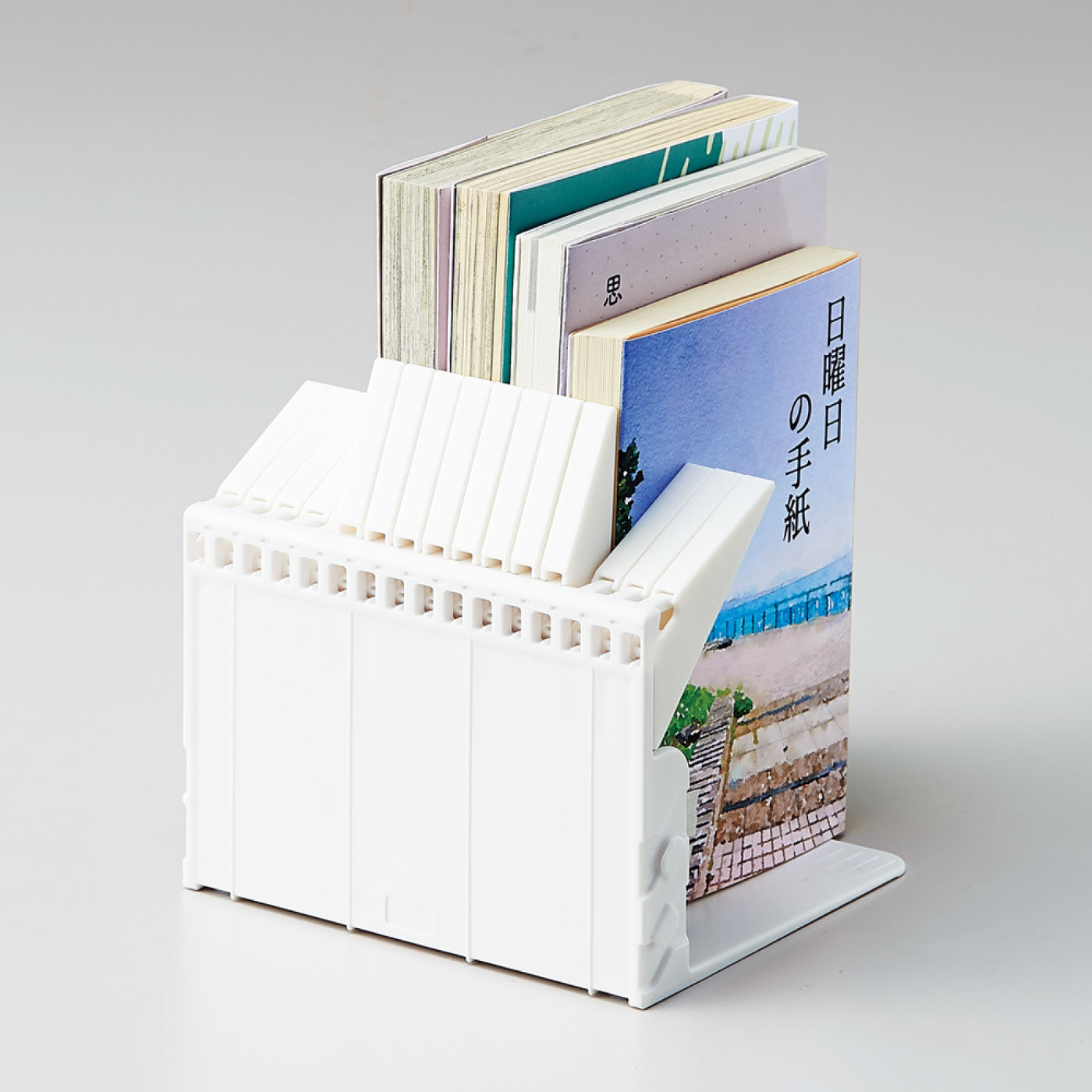 FELISSIMO PARTNERS|狭いすき間にも！１冊でも倒れないブックスタンド　ミディアム