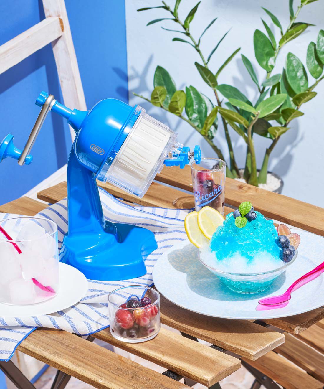FELISSIMO PARTNERS|Toffy ハッピーコレクション コンパクトふわふわかき氷器