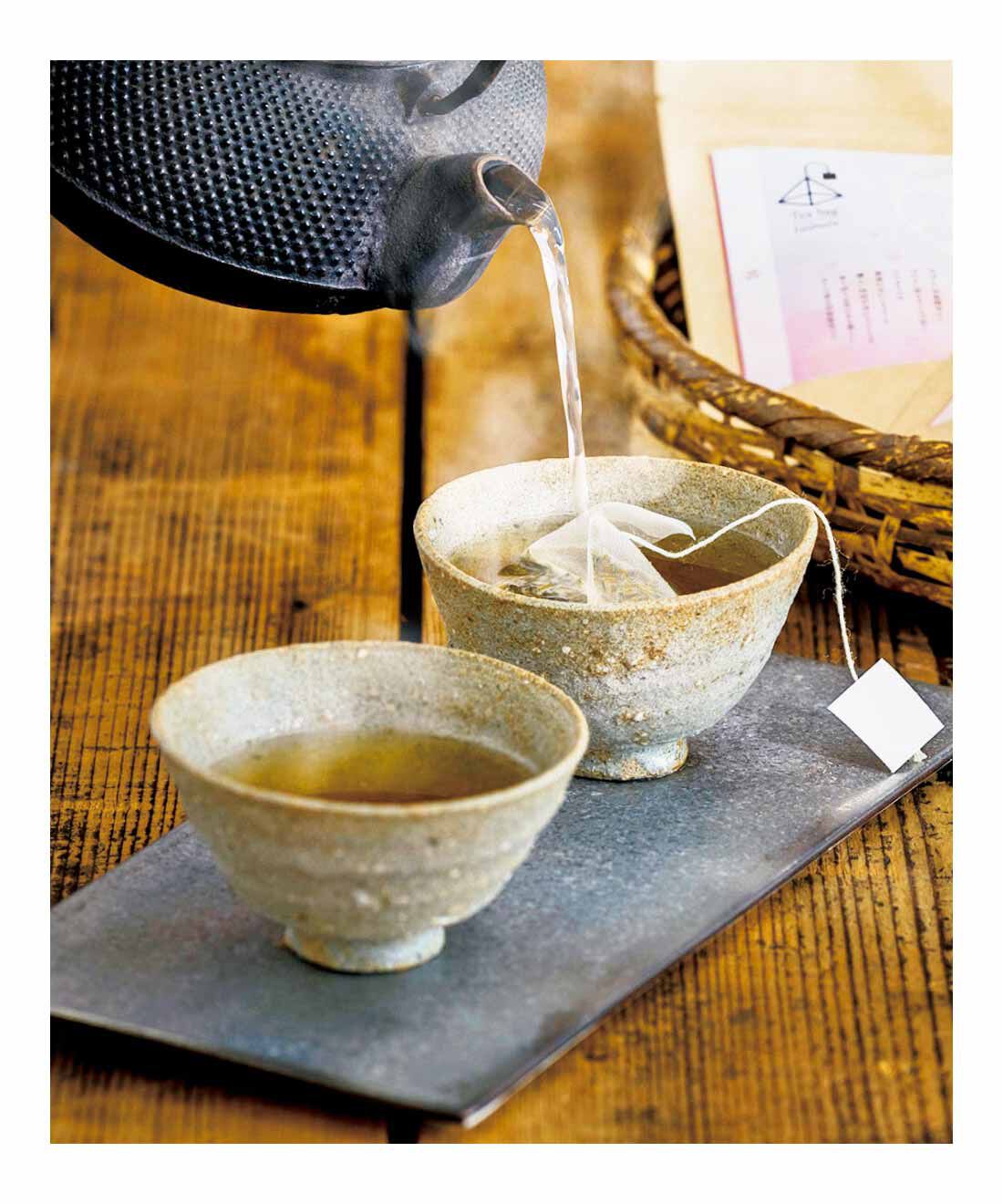 FELISSIMO PARTNERS|茶のみ仲間 袋茶で楽しむ日本のお茶紀行の会（12回予約）|冷房で冷えたからだには熱い日本茶も◎。