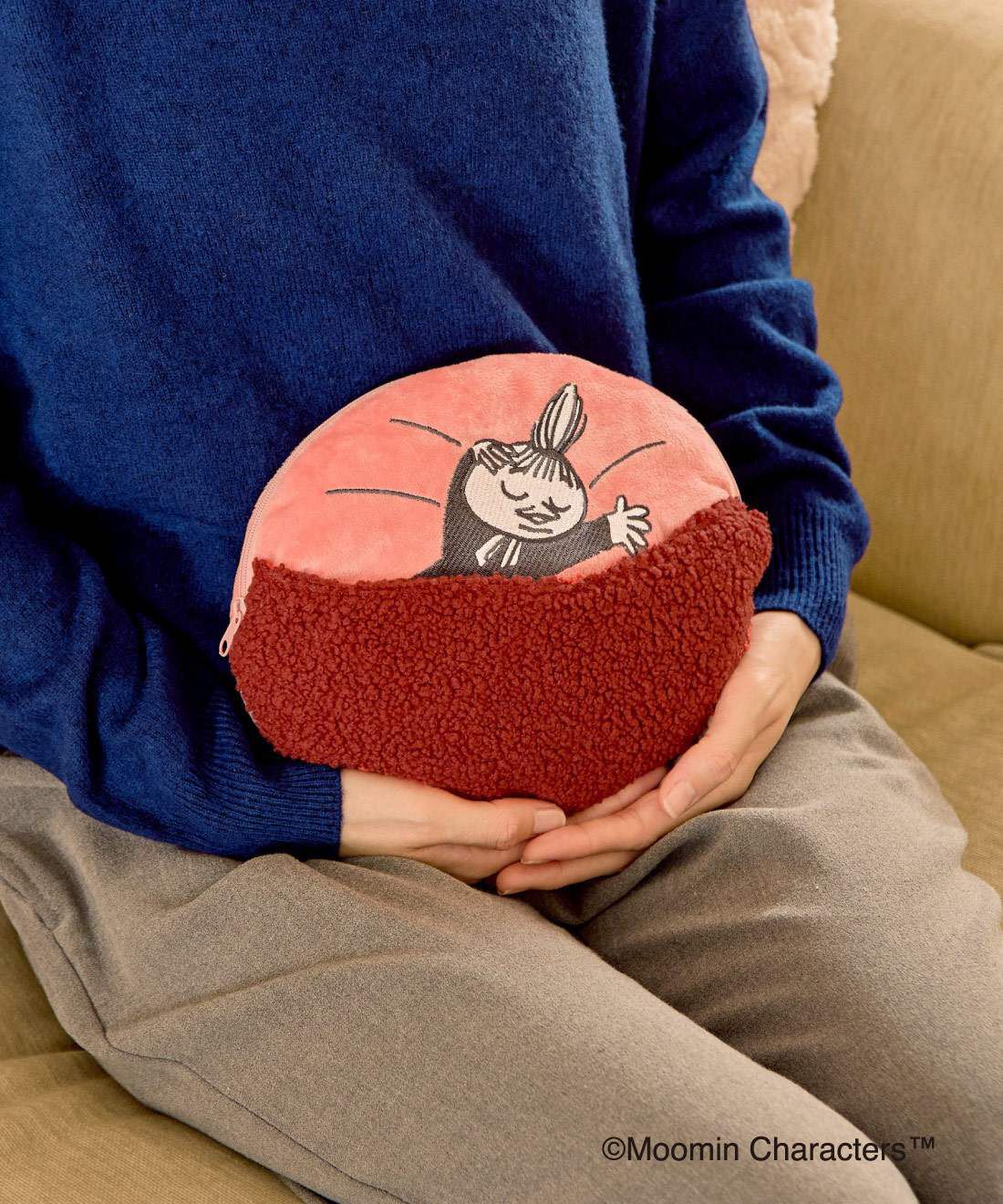 FELISSIMO PARTNERS|電子レンジで温めて繰り返し使えてエコ！　心も身体もあたたかくなる　ムーミン　モコモコカイロＬサイズ