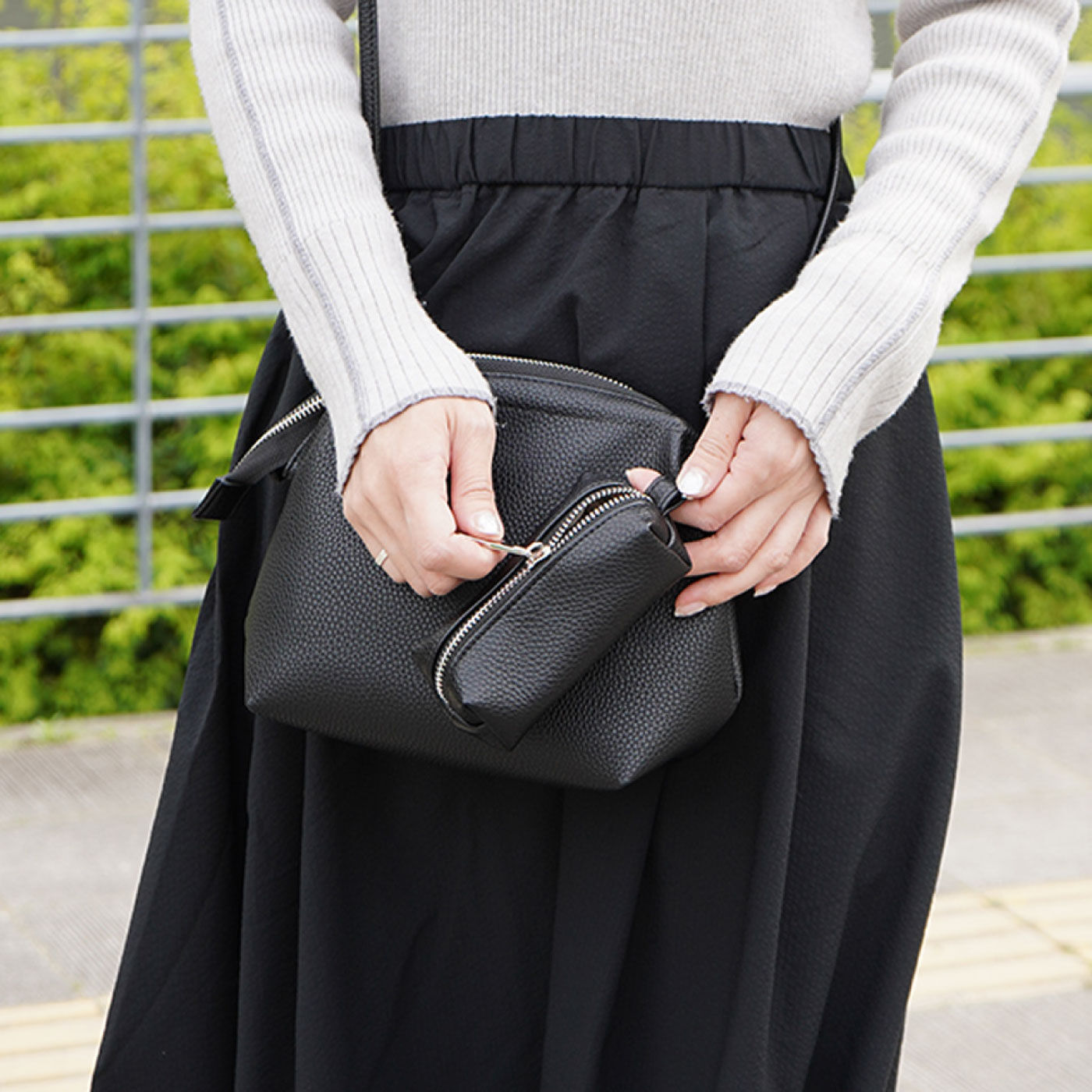 FELISSIMO PARTNERS|使い方いろいろ！　フェイクレザーキーリング小物入れ