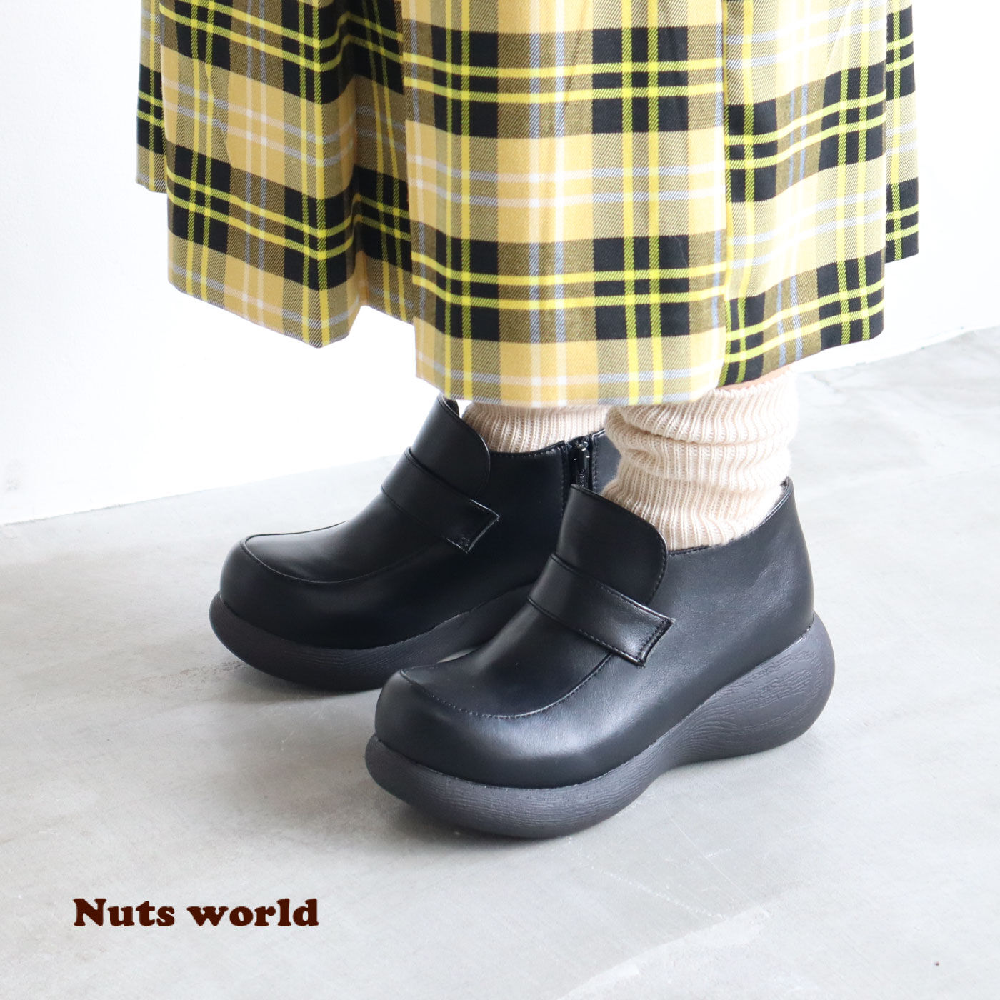 FELISSIMO PARTNERS|Ｎｕｔｓ　ｗｏｒｌｄ　快適フィット感がうれしいハイカットローファー〈茶〉