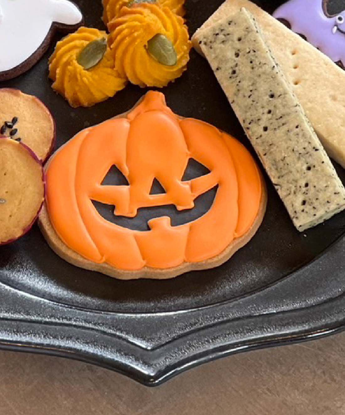 FP産地直送マルシェ|【締切10月2日】長崎・ガトーフリアン　ジャック・オ・ランタンのハロウィンクッキー缶