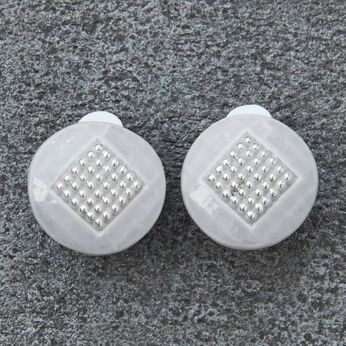 MEDE19F | 陶器ボタンイヤリングＭＤ１９　ｔｙｐｅ０１