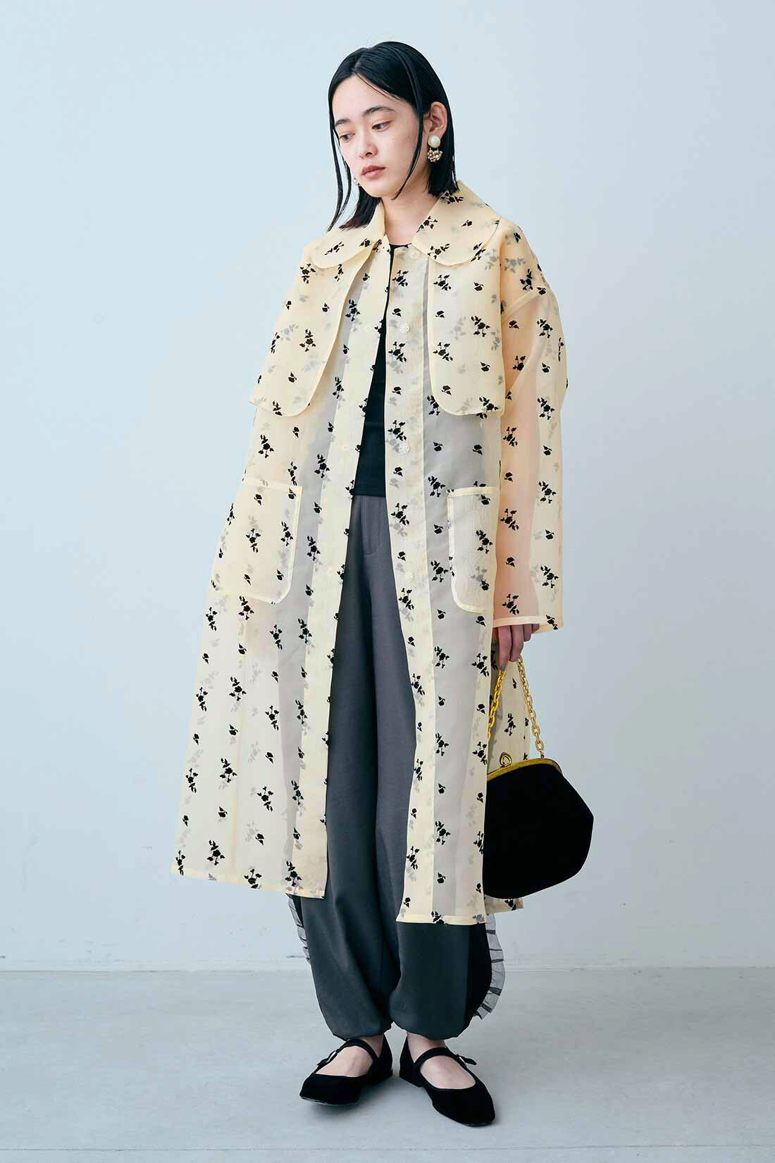 MEDE19F [メデ・ジュウキュウ]|MEDE19F　Boutique 888さんコラボ オーガンジー素材のフロッキープリントコート〈ベージュ〉|モデル身長：158cm　着用サイズ：M