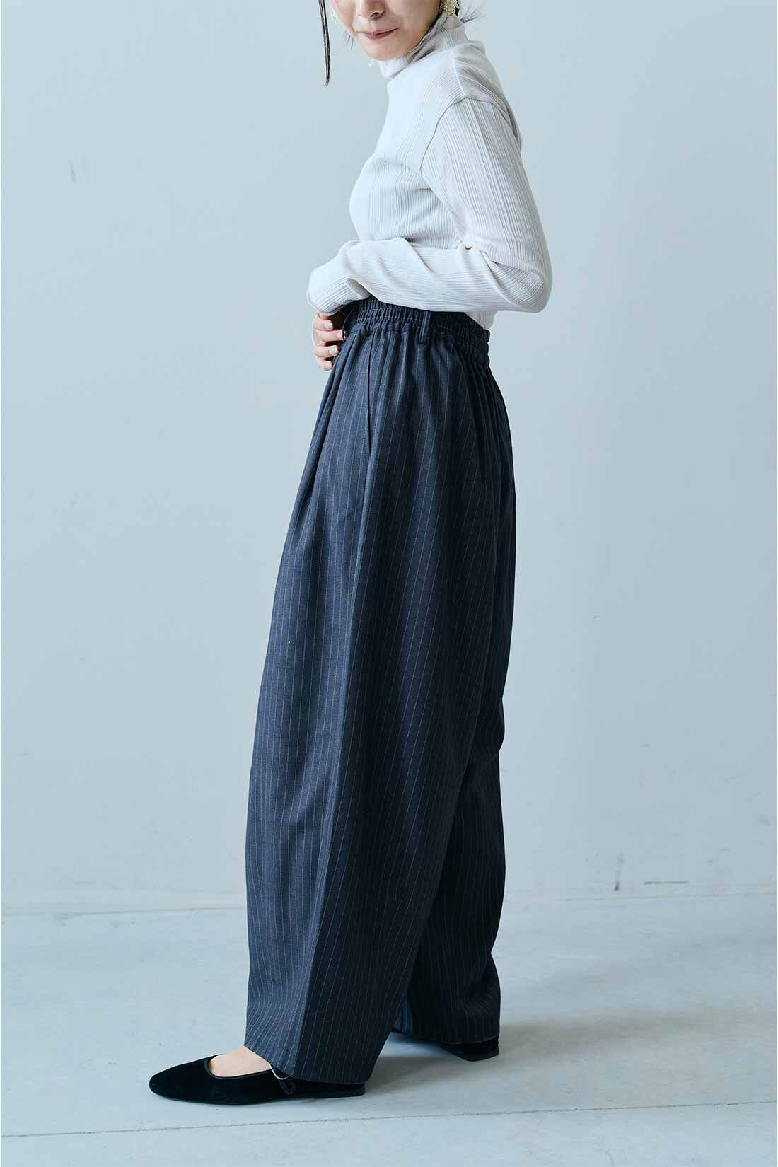 MEDE19F|MEDE19F　バレルシルエット ストライプパンツ〈グレー〉