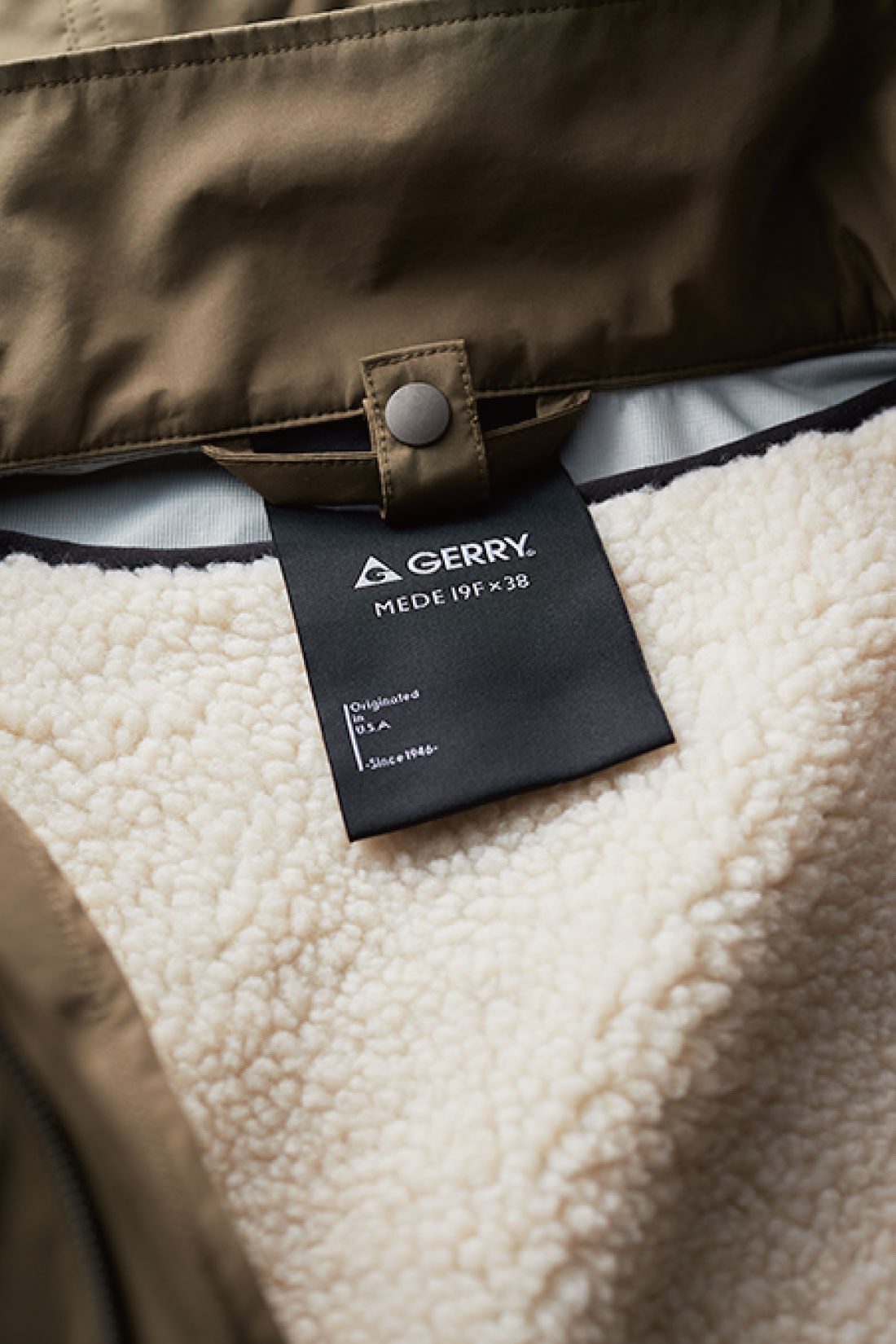 MEDE19F|GERRY（Ｒ） for MEDE19F　高山都さんコラボ ライナー付きマウンテンコート|オリジナルの ダブルネームタグ。