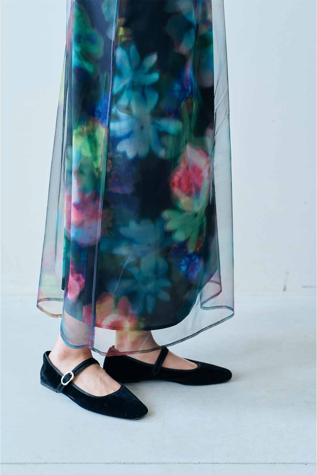MEDE19F|MEDE19F　花柄のプリントを重ねたシアードレス〈ブラック〉