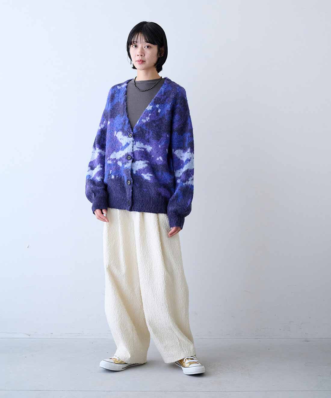 MEDE19F [メデ・ジュウキュウ]|MEDE19F　コットンツィード素材でつくったバナナシルエットパンツ〈オフホワイト〉|モデル身長：163cm　着用サイズ：M