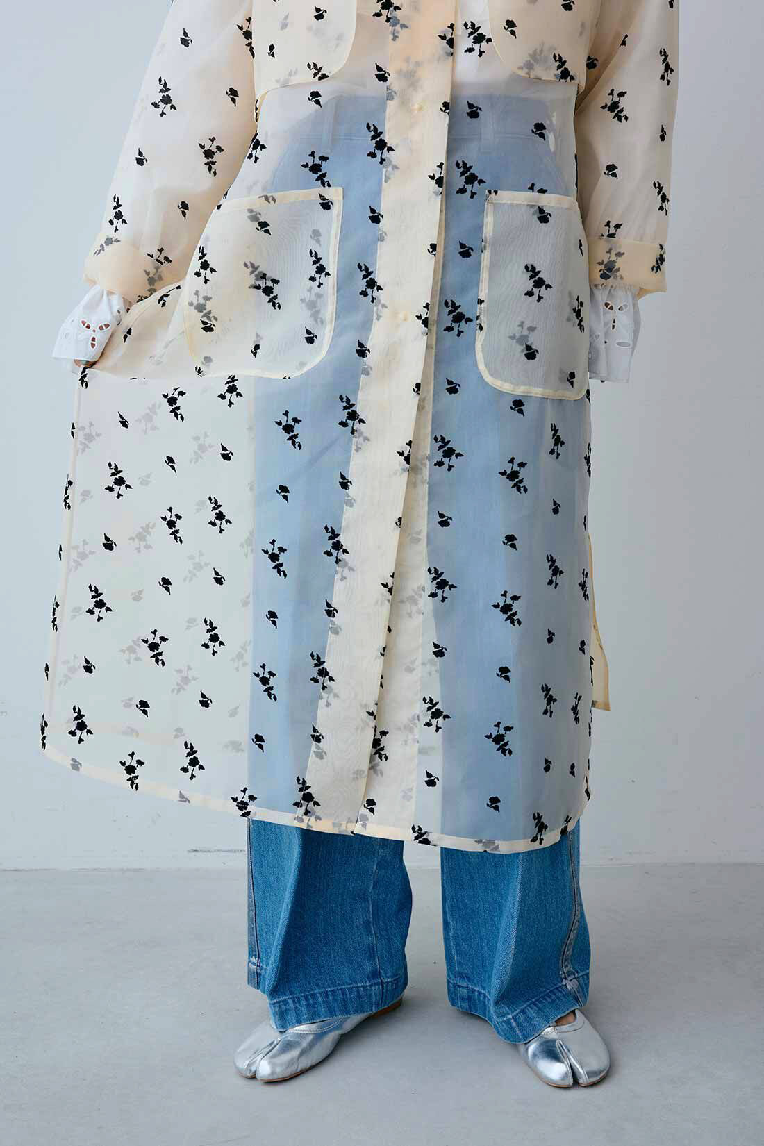 MEDE19F [メデ・ジュウキュウ]|MEDE19F　Boutique 888さんコラボ オーガンジー素材のフロッキープリントコート〈ベージュ〉