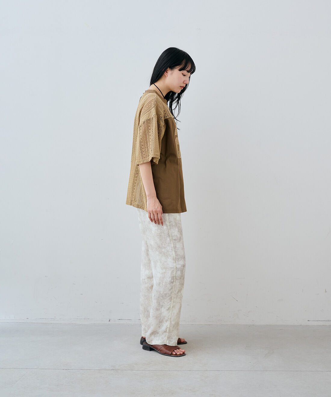 MEDE19F|レースナンバーコラージュトップス　とレースナンバーコラージュトップス　とヴィンテージハートモチーフベルベットリボンチョーカーのコーディネート|163cm　size：M
