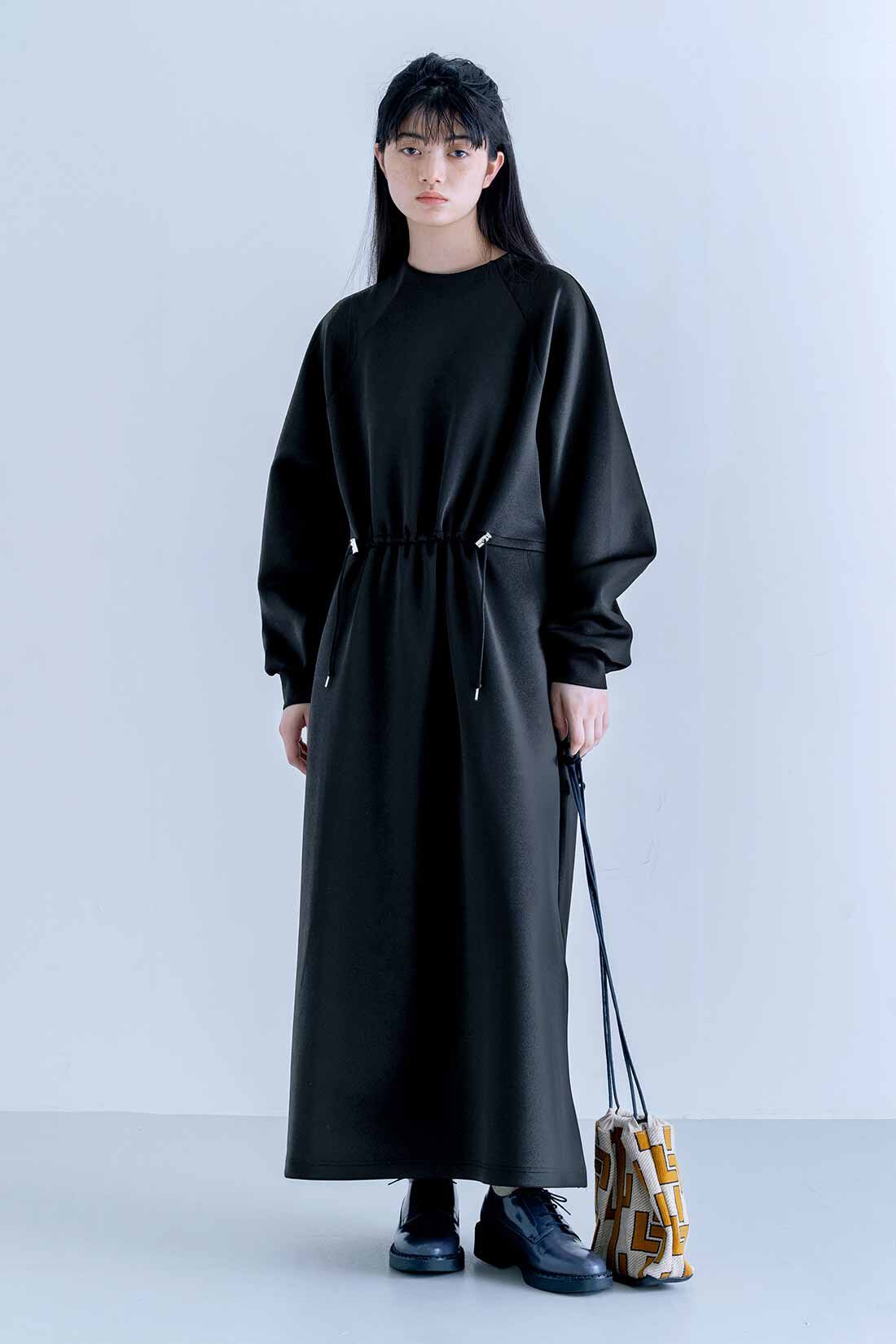 MEDE19F|MEDE19F　ボトルネック ダンボールカットソーワンピース〈ブラック〉