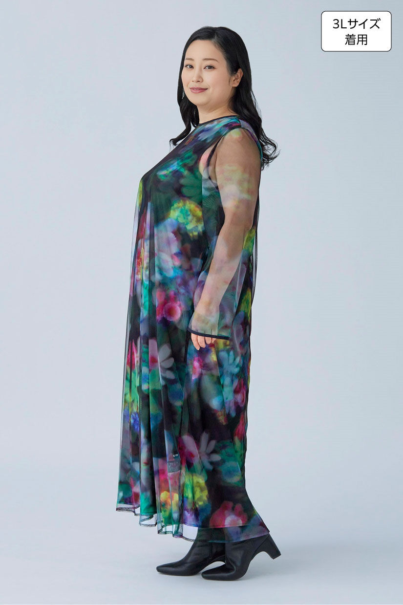 MEDE19F|MEDE19F　花柄のプリントを重ねたシアードレス〈ブラック〉|身長：160cm バスト：113cm ウエスト：90cm ヒップ：115cm 太ももまわり：63cm