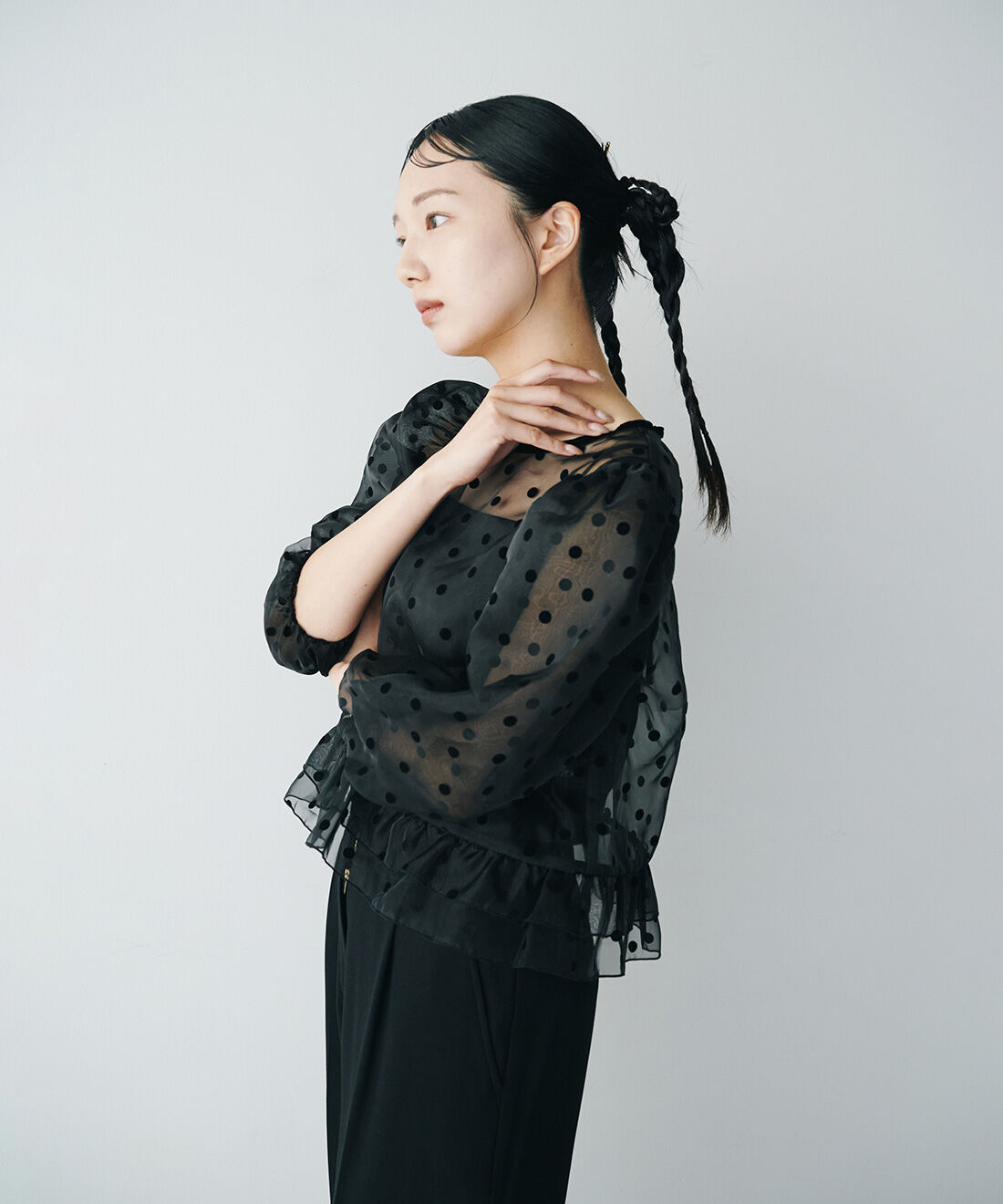 MEDE19F|MEDE19F　フロッキードットオーガンジートップス〈ブラック〉