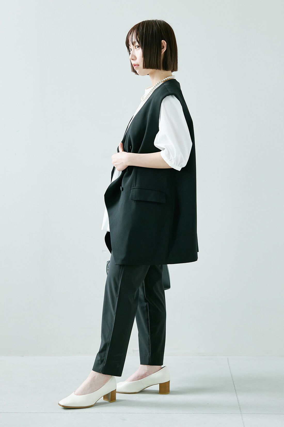 MEDE19F|MEDE19F　高山都さんコラボ スリーブレスジャケット〈ブラック〉|身長：150cm 着用サイズ：MP