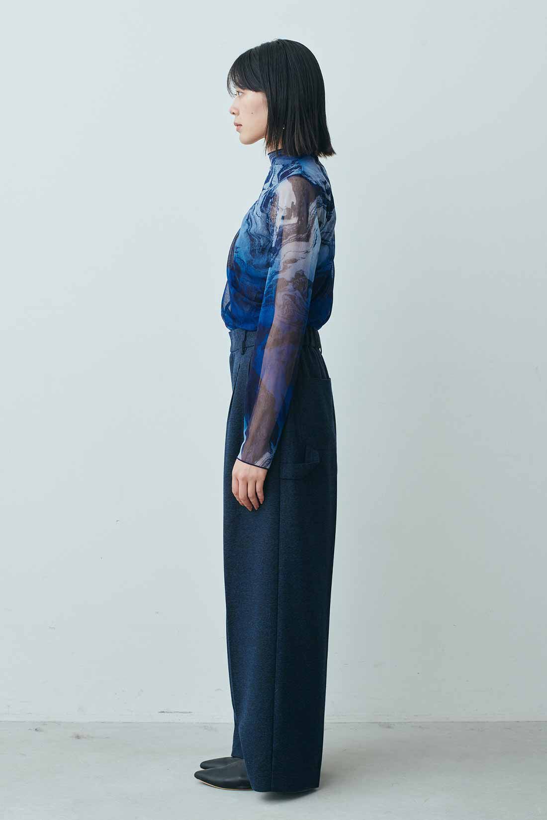 MEDE19F|MEDE19F　ツイードライクなリラックスワイドスラックス〈ネイビーミックス〉|モデル身長：163cm　着用サイズ：M