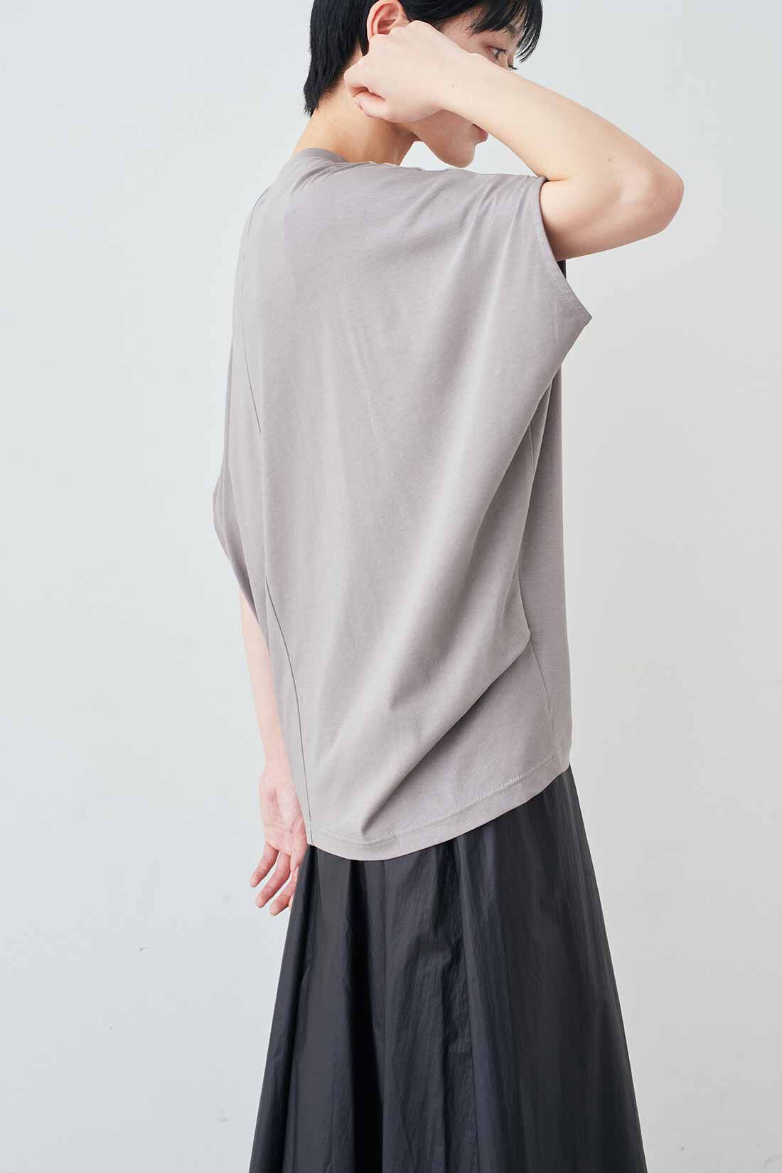 MEDE19F|MEDE19F　接触冷感ドルマンスリーブカットソートップスの会