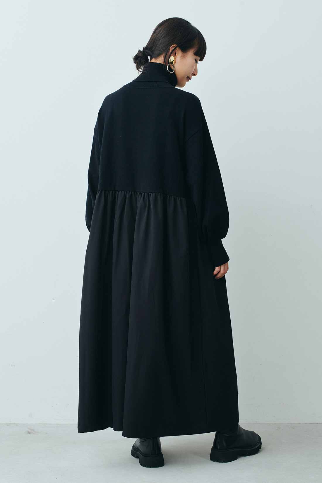 MEDE19F|MEDE19F 異素材ドッキング タートルネックワンピース〈ブラック〉|モデル身長：158cm　着用サイズ：M