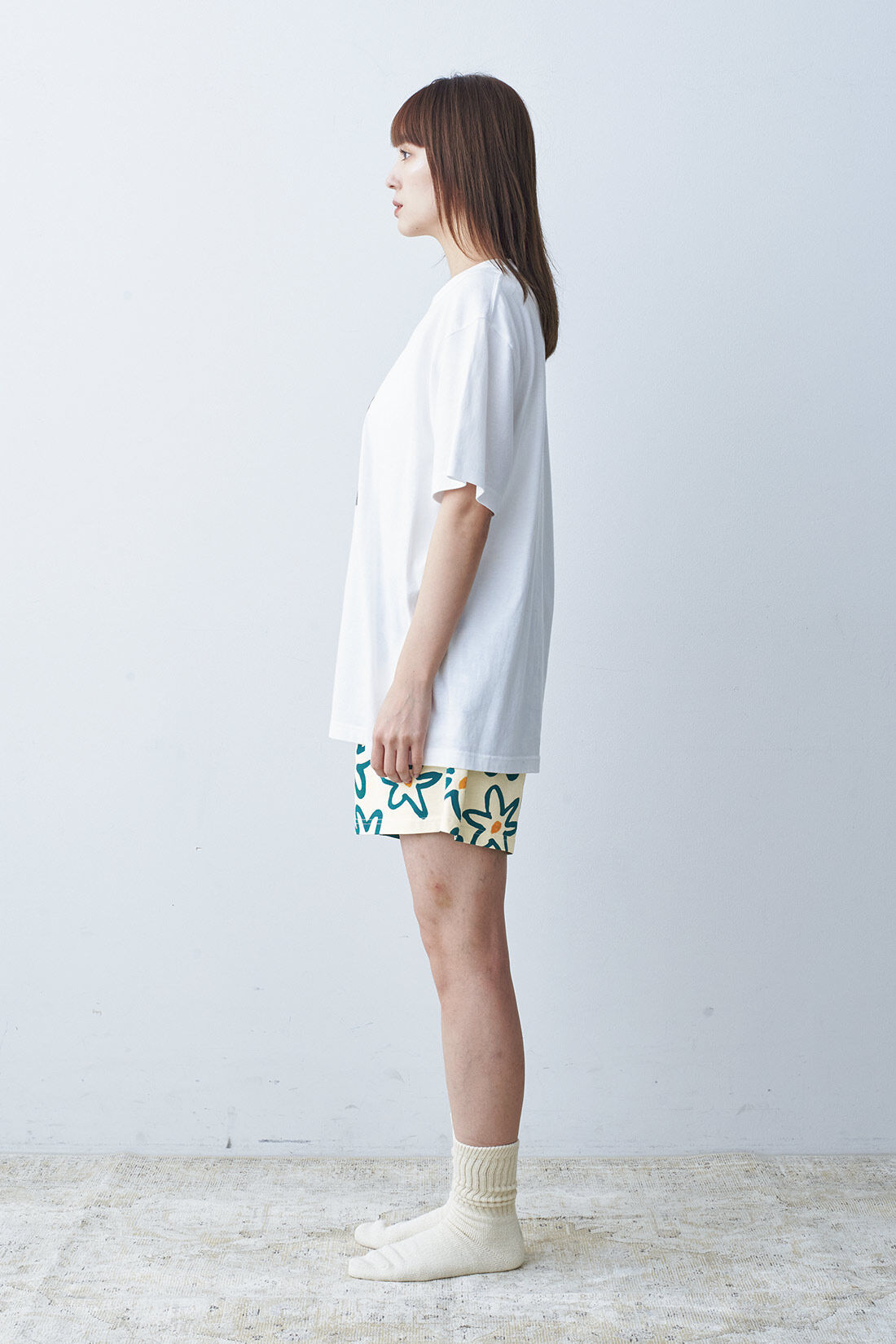 MEDE19F|MEDE19F　夏の花ショートパンツ〈アイボリー〉|モデル身長：168cm　Mサイズ着用