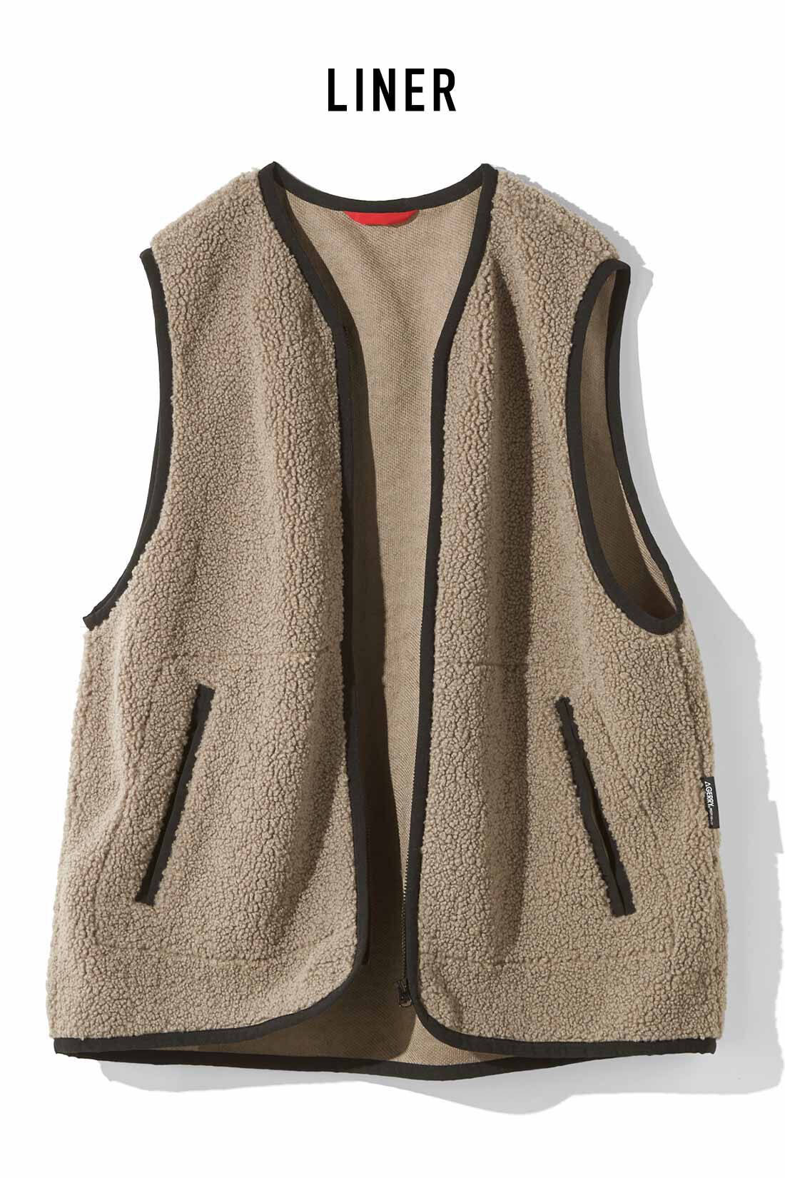 MEDE19F|GERRY（Ｒ） for MEDE19F　高山都さんコラボ ライナー付きマウンテンコート|グレージュカラーのボアも高山 さんのこだわり。デイリーになじ みつつ上品な印象をプラス。