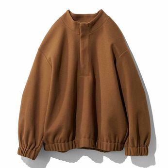 MEDE19F | ポリエステルメルトンのボリュームトップス〈キャメルブラウン〉