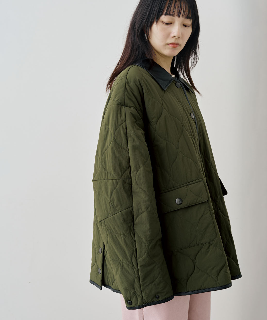 MEDE19F|MEDE19F テントシルエットのオーバーサイズキルティングジャケット〈カーキ〉