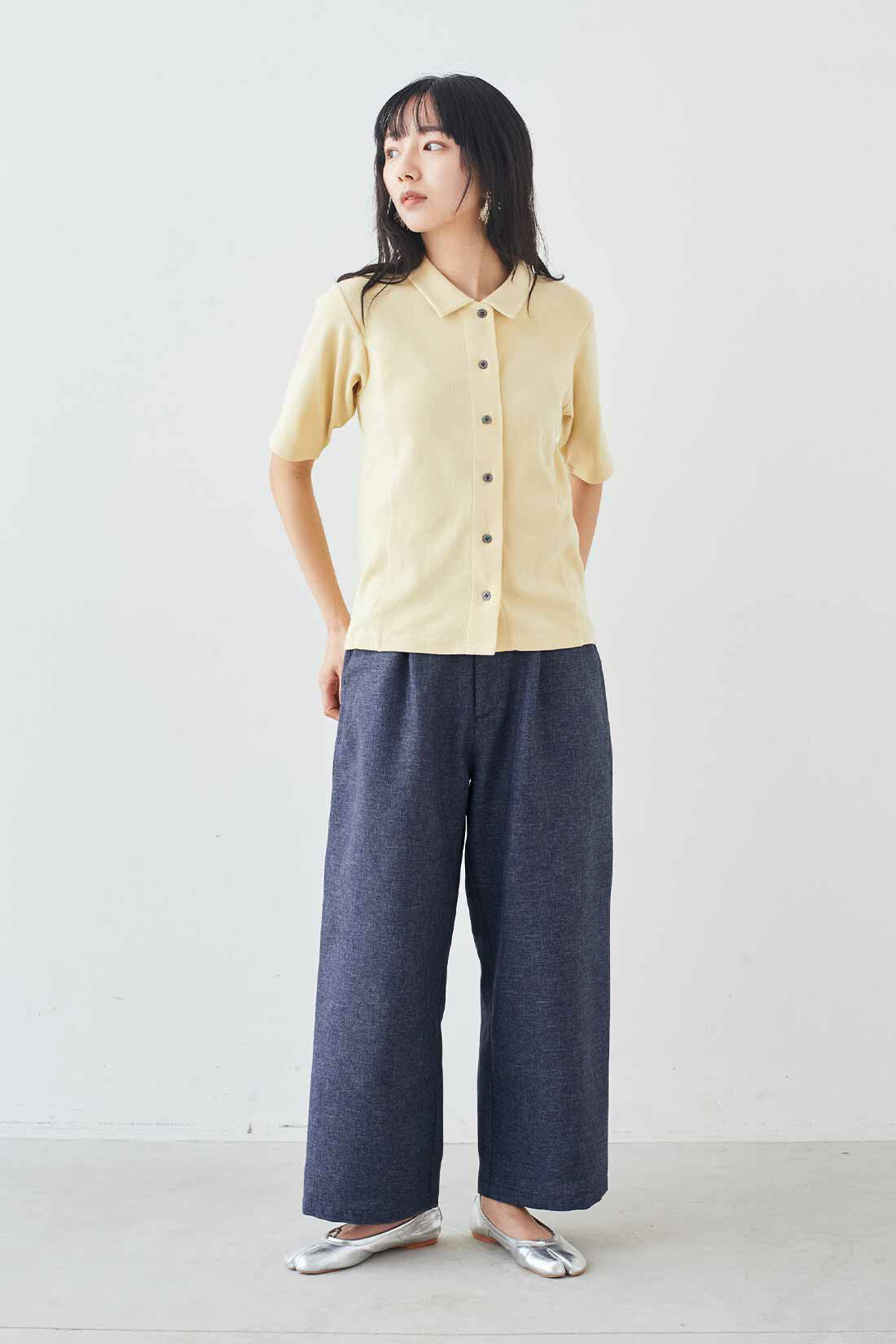 MEDE19F|MEDE19F　リネンライク素材のウエストアクセントパンツ〈グレー〉|モデル身長：163cm　着用サイズ：M