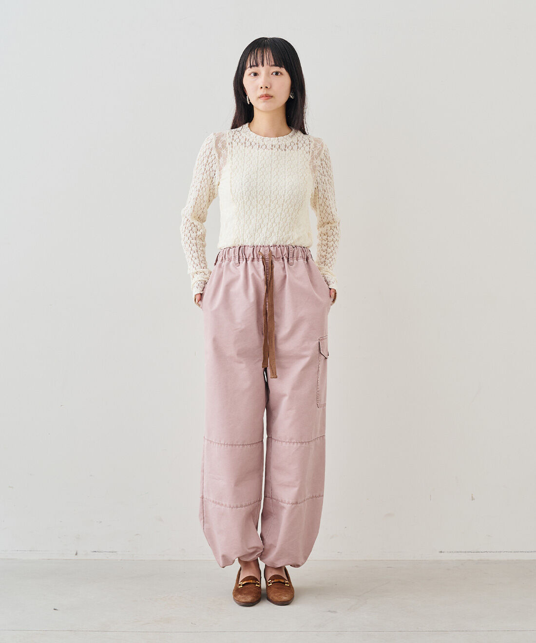 MEDE19F|MEDE19F　製品加工をほどこしたミリタリーパンツ|モデル身長：163cm　着用サイズ：M