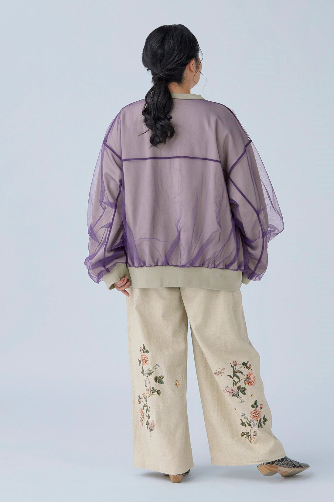 MEDE19F|MEDE19F　ミュルーズモダン〈「ミュルーズ染織美術館」アーカイブコレクション〉モチーフプリントパンツ〈リネンベージュ〉