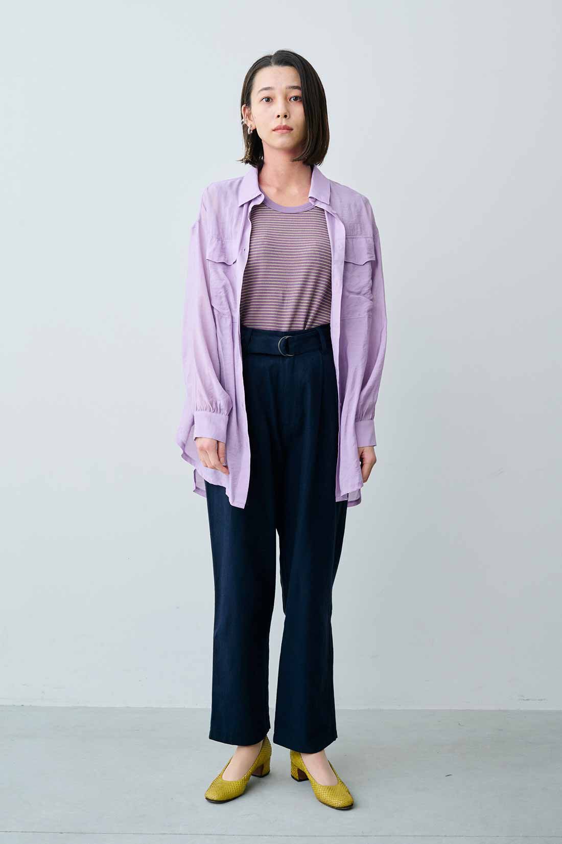 MEDE19F|【MEDE19F】シルキーサテンロングシャツの会|モデル身長：168cm　着用サイズ：M