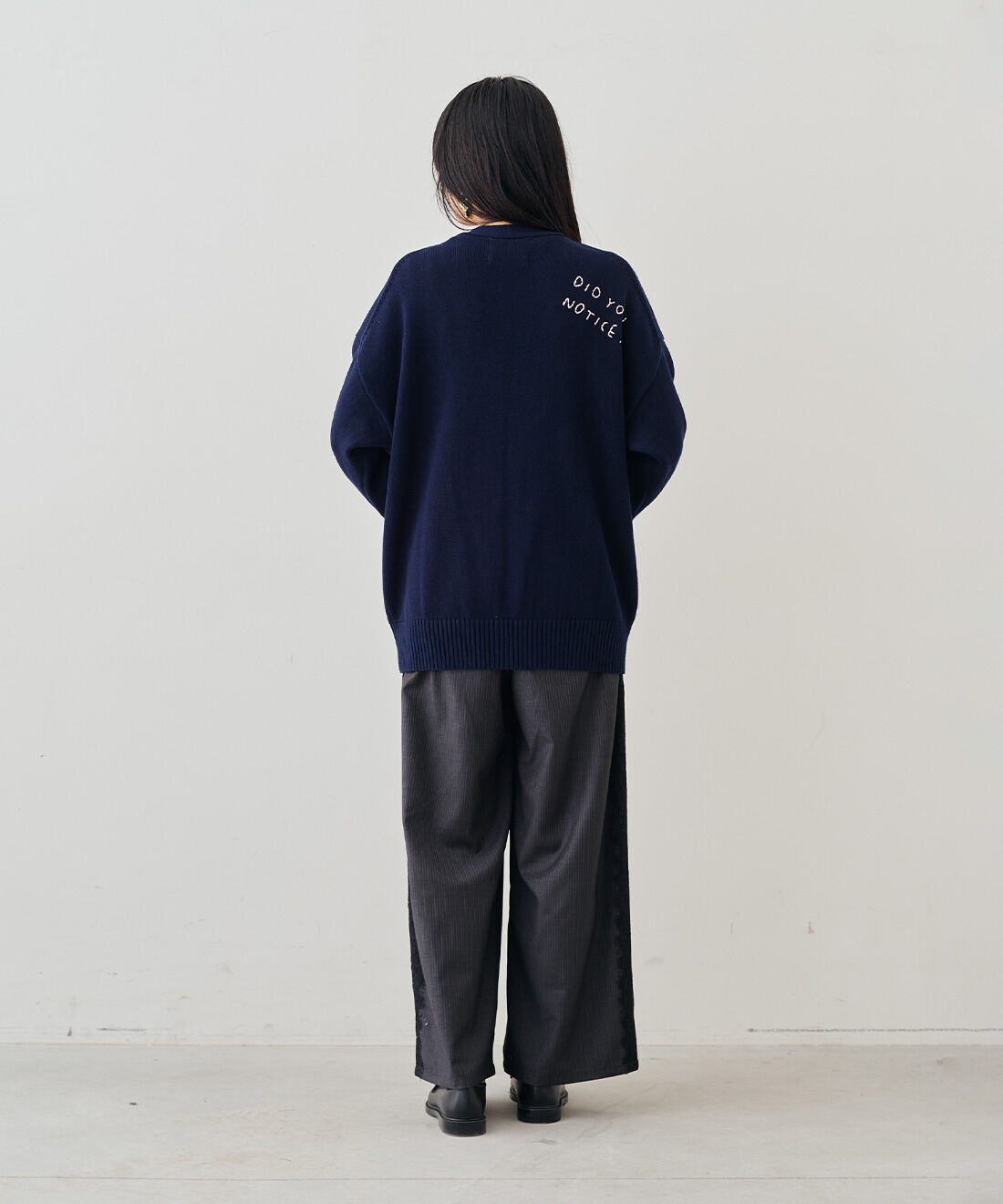 MEDE19F|MEDE19F　レタード刺しゅうニットカーデ|モデル身長：163cm　着用サイズ：M