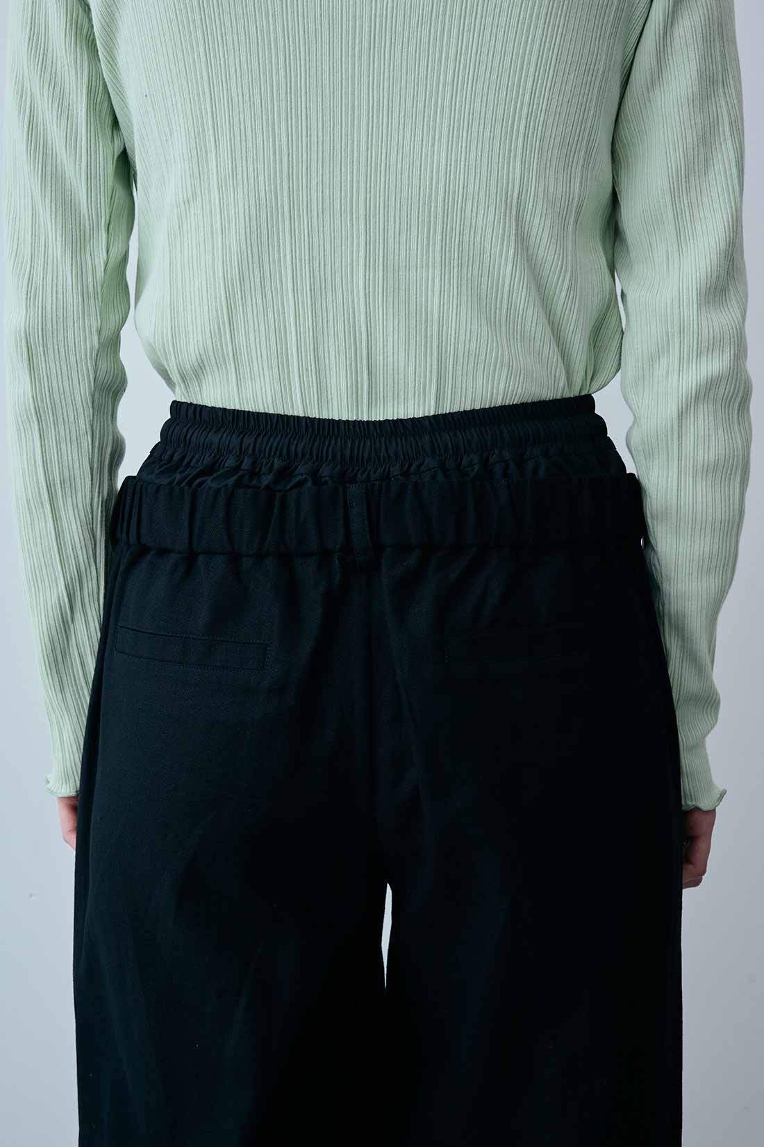 MEDE19F|MEDE19F　綿麻へリンボーン素材のダブルウエストパンツ〈ブラック〉