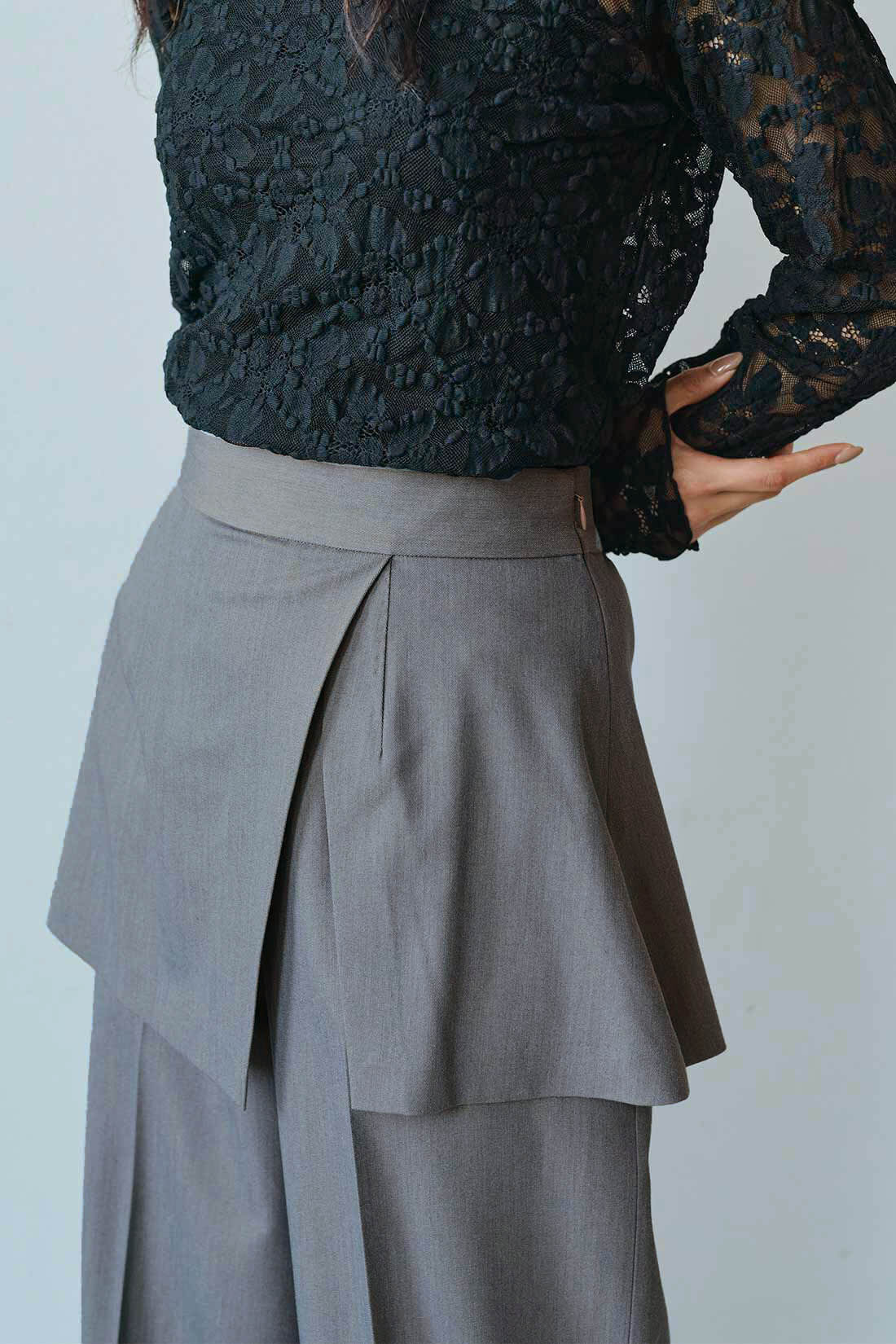 MEDE19F|MEDE19F　ラップスカート付きパンツ〈グレー〉