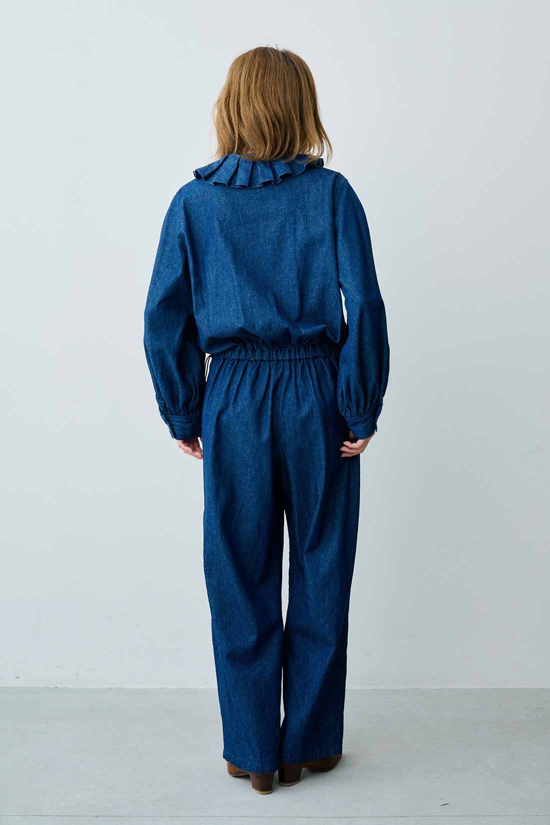 MEDE19F|【MEDE19F】Boutique888さんコラボ フリル遣いのデニムオールインワン〈インディゴネイビー〉|モデル身長：163cm　着用サイズ：M