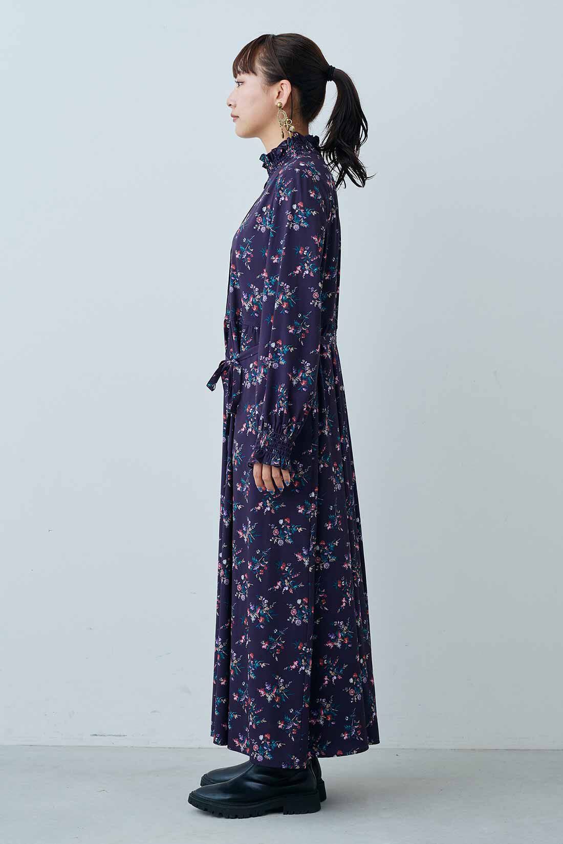 MEDE19F|MEDE19F　ミュルーズモダン〈「ミュルーズ染織美術館」アーカイブコレクション〉プリントロングワンピース〈パープル〉|モデル身長：158cm　着用サイズ：M