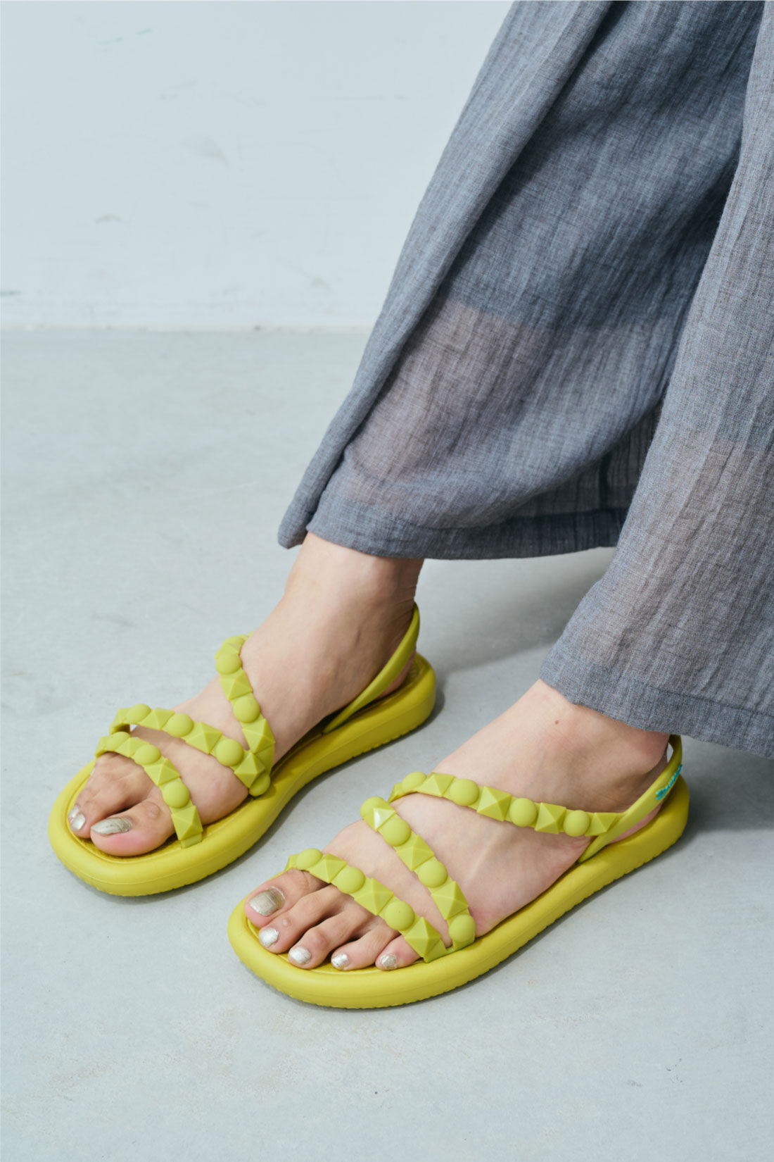 MEDE19F|【MEDE19F SELECT】Ipanema　MEU SOL FLATFORM〈YELLOW〉