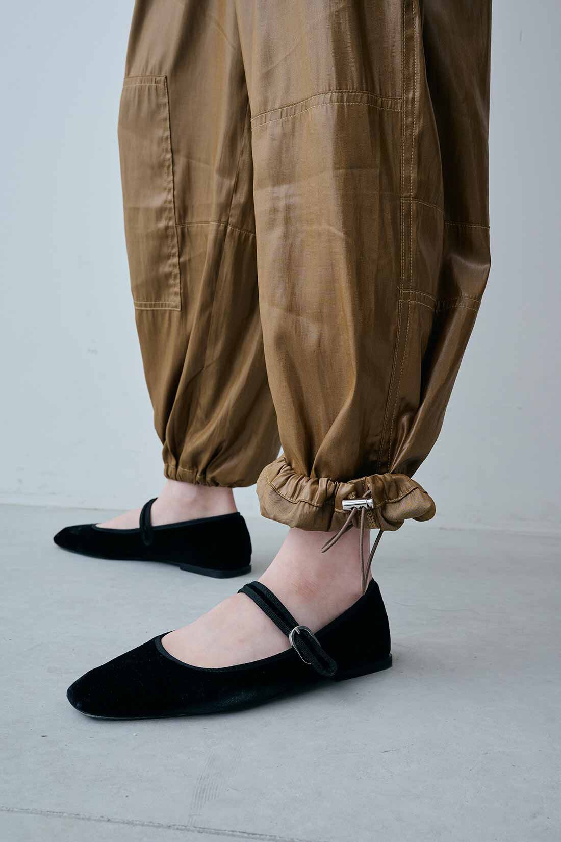 MEDE19F|MEDE19F　チンツ加工素材のリラックスミリタリーパンツ