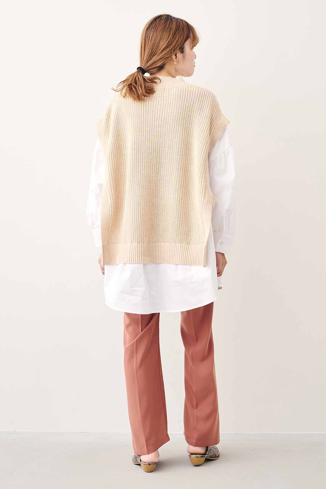 MEDE19F|MEDE19F　アラン編みニットベストのドッキングシャツトップス〈ブラック〉|モデル身長：163cm　着用サイズ：M