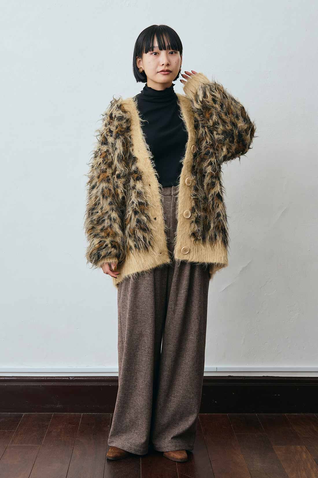 MEDE19F|MEDE19F タック遣いのワイドパンツ|モデル身長：158cm　着用サイズ：M
