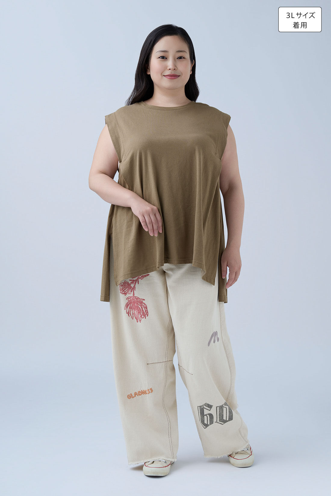 MEDE19F [メデ・ジュウキュウ]|タック遣い フレンチスリーブコットントップスの会とタック遣い フレンチスリーブ コットントップスの会のコーディネート|身長：160cm バスト：113cm ウエスト：90cm ヒップ：115cm 太ももまわり：63cm