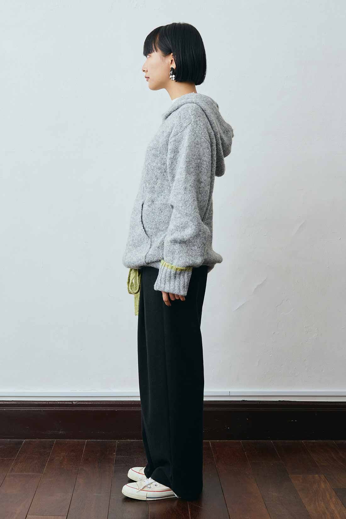 MEDE19F|MEDE19F　ミックスニットフーディー〈杢グレー〉|モデル身長：158cm　着用サイズ：M