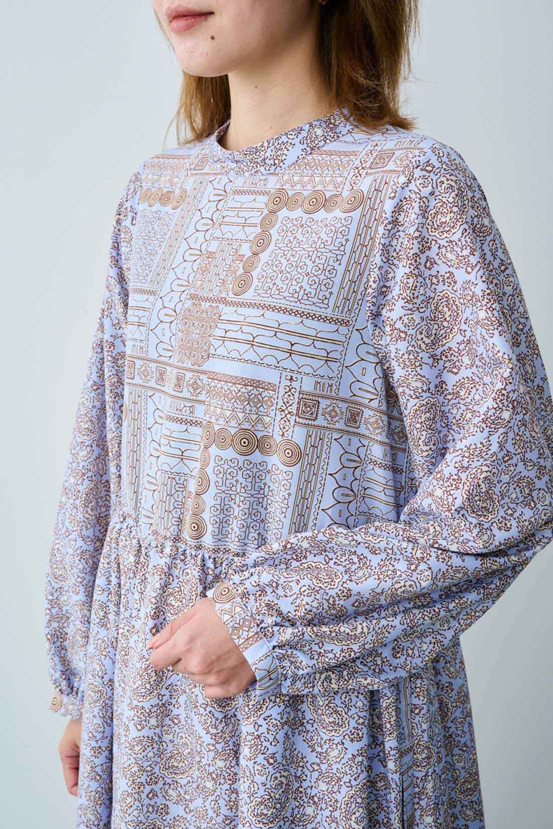 MEDE19F|MEDE19F　変形ペイズリープリントのロングワンピース〈オレンジ〉