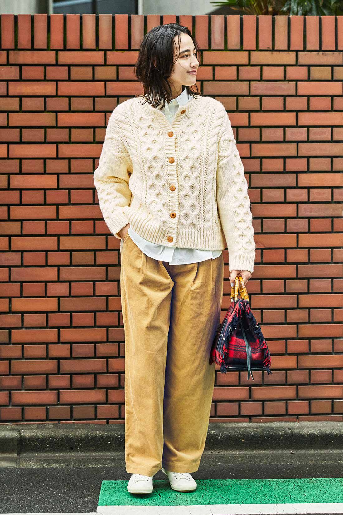 THREE FIFTY STANDARD|THREE FIFTY STANDARD コーデュロイ2タックパンツ〈マスタード〉