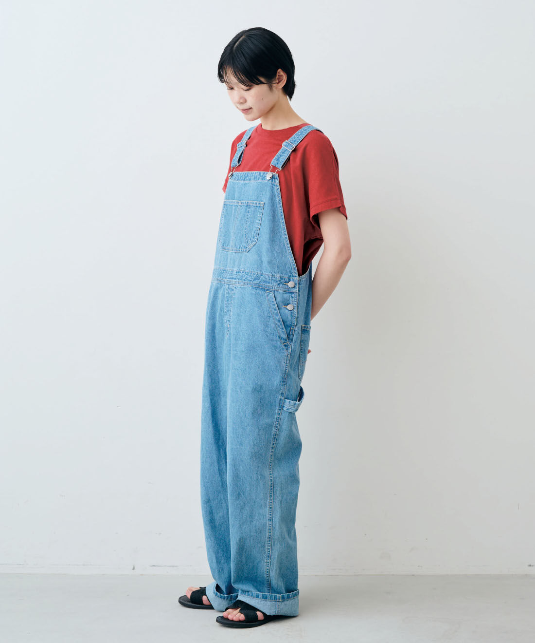 THREE FIFTY STANDARD［スリーフィフティースタンダード］|麻混 天じく フレンチスリーブ Tシャツ 〈レッド〉のコーディネート