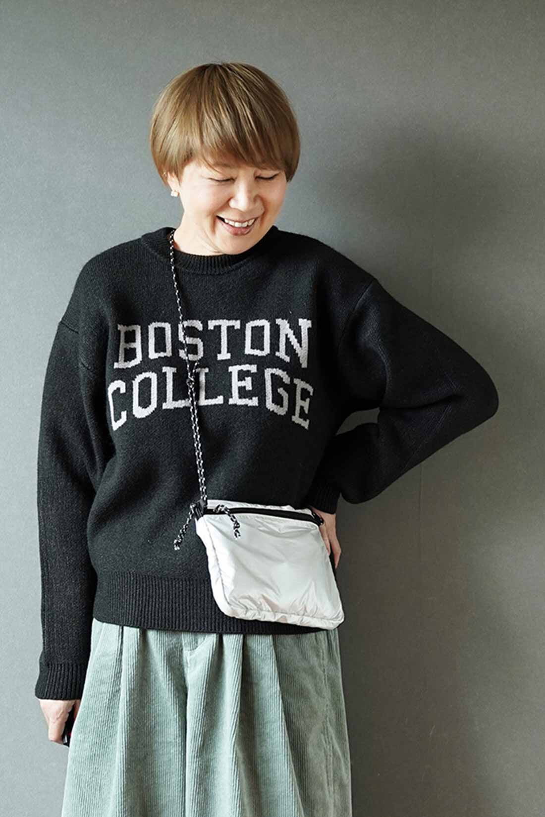 THREE FIFTY STANDARD|別注カレッジロゴセーター〈ブラック〉と金子敦子さんと作った リーフグリーンのコーデュロイパンツのコーディネート|モデル身長:160cm 着用サイズ:M THREE FIFTY STANDARD|別注カレッジロゴセーター〈ブラック〉と金子敦子さんと作った リーフグリーンのコーデュロイパンツのコーディネート|モデル身長:160cm 着用サイズ:M