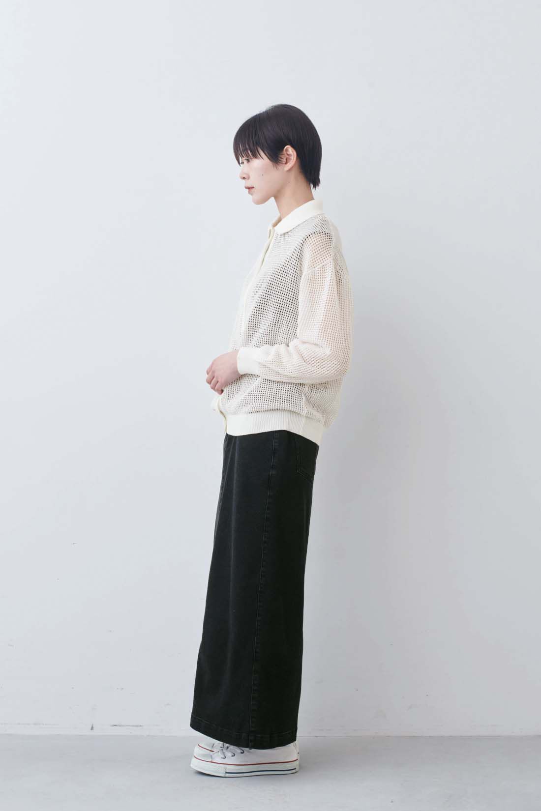 THREE FIFTY STANDARD|THREE FIFTY STANDARD　衿付きニット透かし編みカーディガン〈オフホワイト〉|モデル身長：163cm　着用サイズ：M