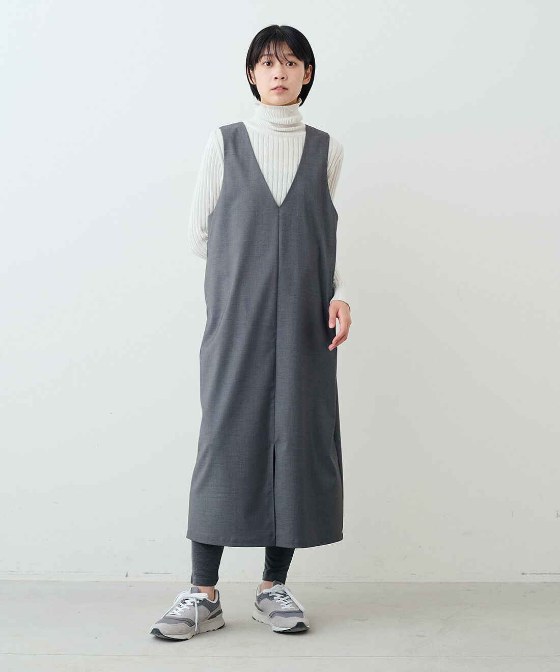 THREE FIFTY STANDARD|THREE FIFTY STANDARD　日本製のコットン100％リブタートルの会|モデル身長：163cm　着用サイズ：M