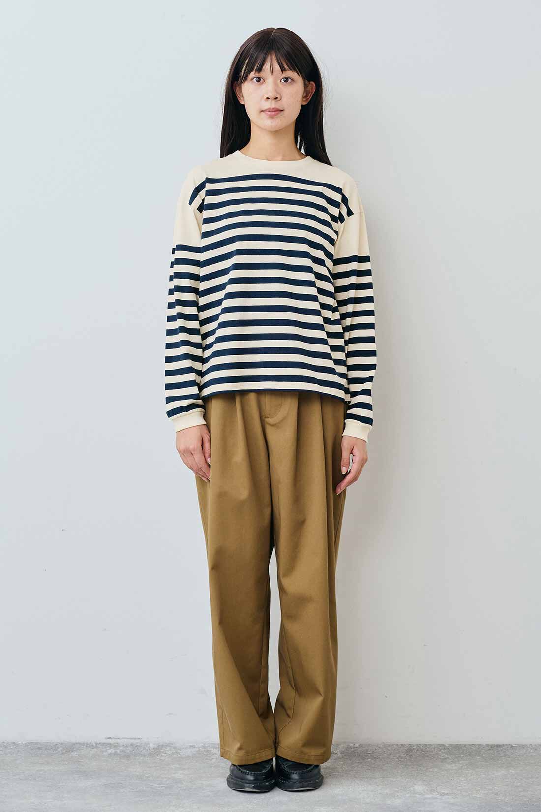 THREE FIFTY STANDARD|THREE FIFTY STANDARD クルーネックのパネルボーダーTシャツの会|モデル身長：163cm　着用サイズ：M