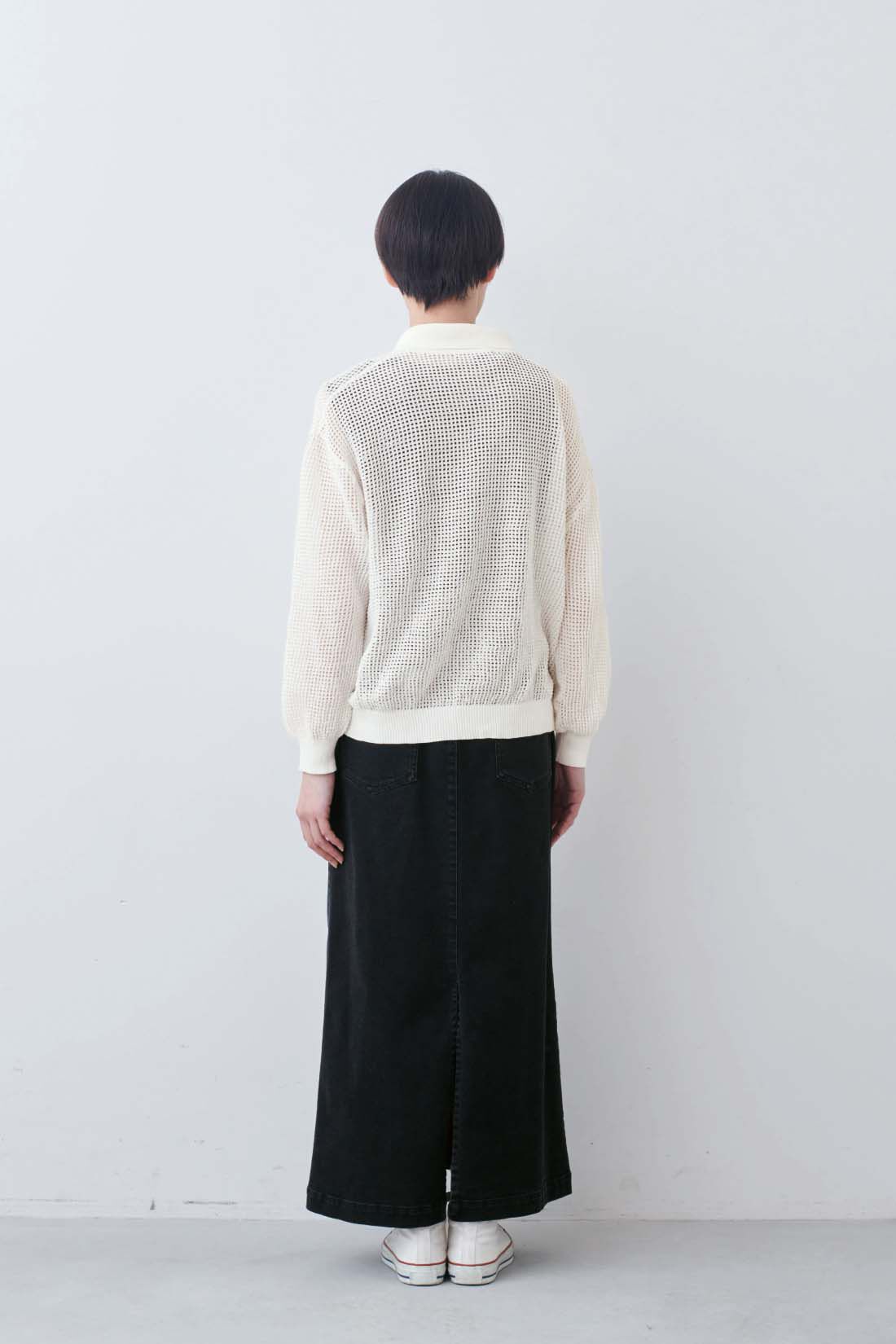 THREE FIFTY STANDARD|THREE FIFTY STANDARD　衿付きニット透かし編みカーディガン〈オフホワイト〉|モデル身長：163cm　着用サイズ：M
